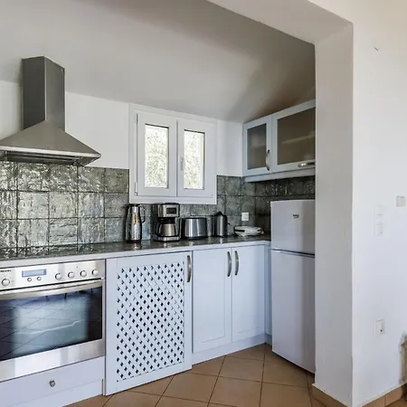 Irida House * Stafylos